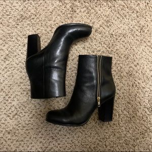 Michael Kors Black Leather Booties 8.5M